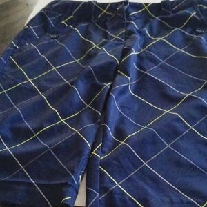 NikeGolf Navy Plaid Shorts with Yellow Accents Size 6 Golf Shorts NWOT